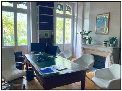 GRIMAUD VAISSIERE GINESTY NOTAIRES bureau